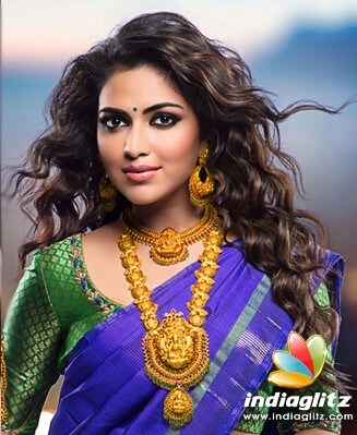 Jewelry Advertisement In Photoshop